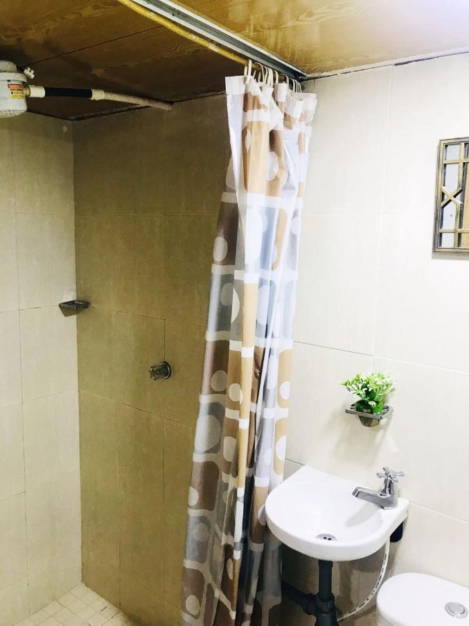 Hostal La 18 Перейра Екстериор снимка