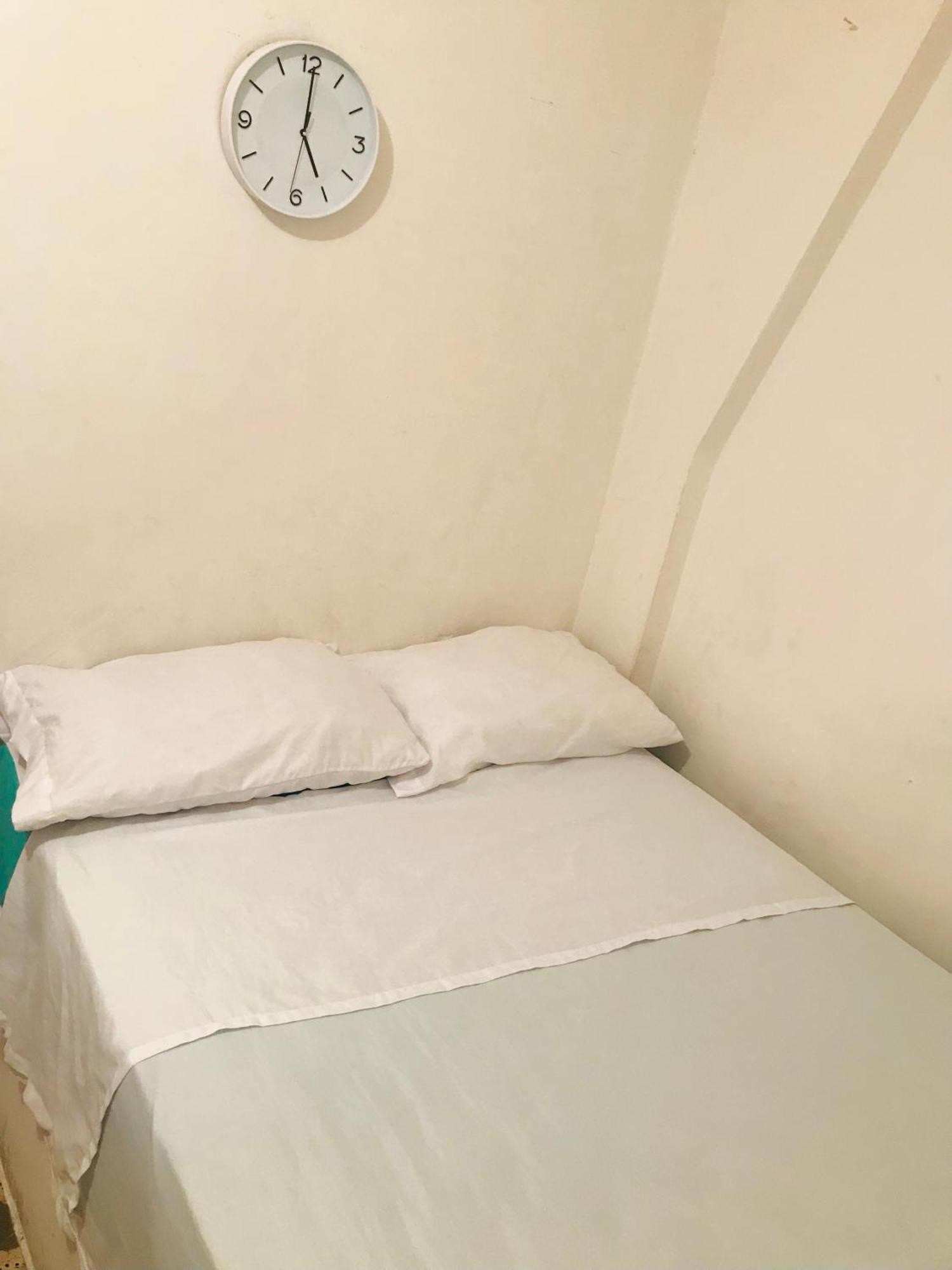 Hostal La 18 Перейра Екстериор снимка